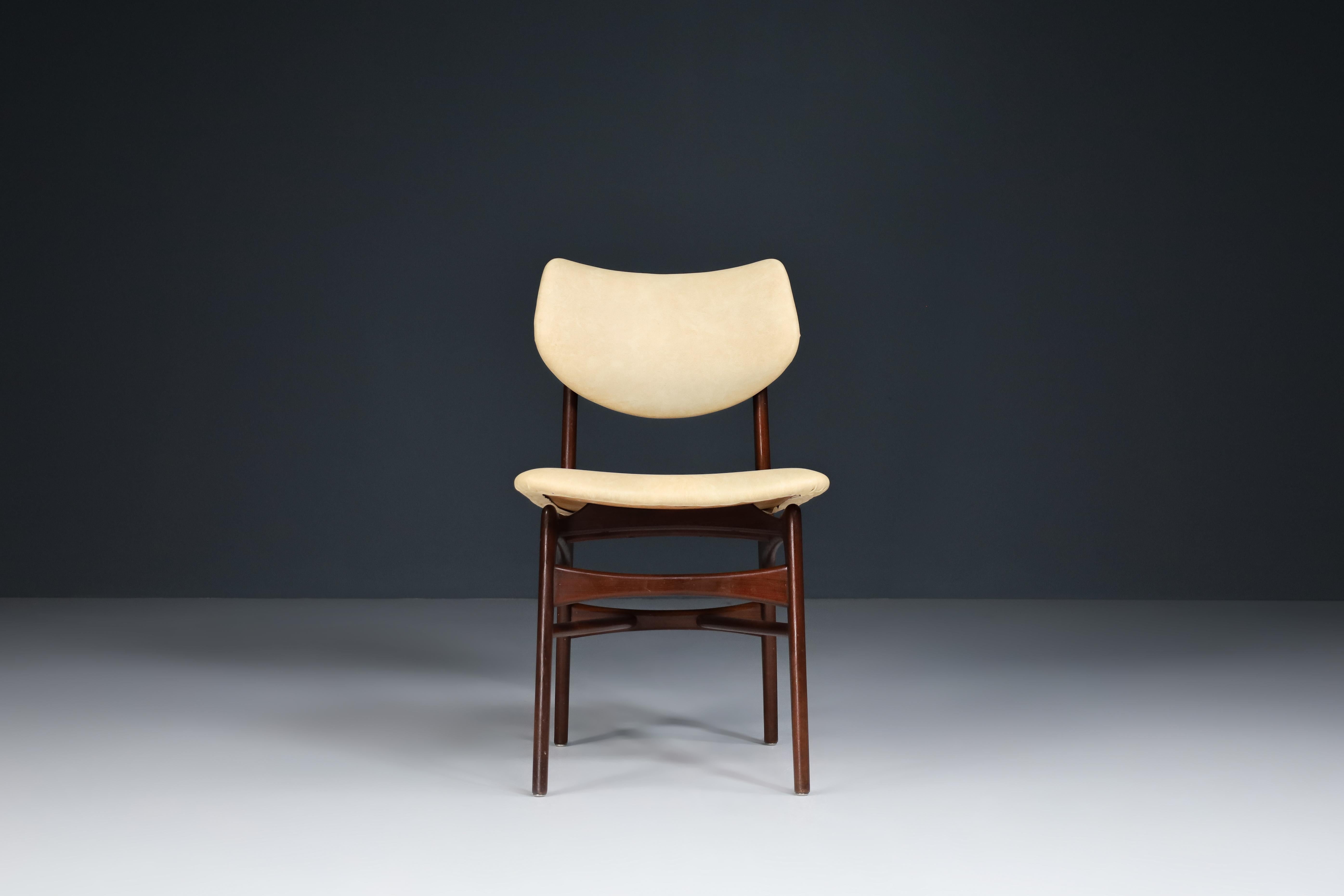 Louis Van Teeffelen for Wébé Dining Chairs, the Netherlands 1960s For Sale 3
