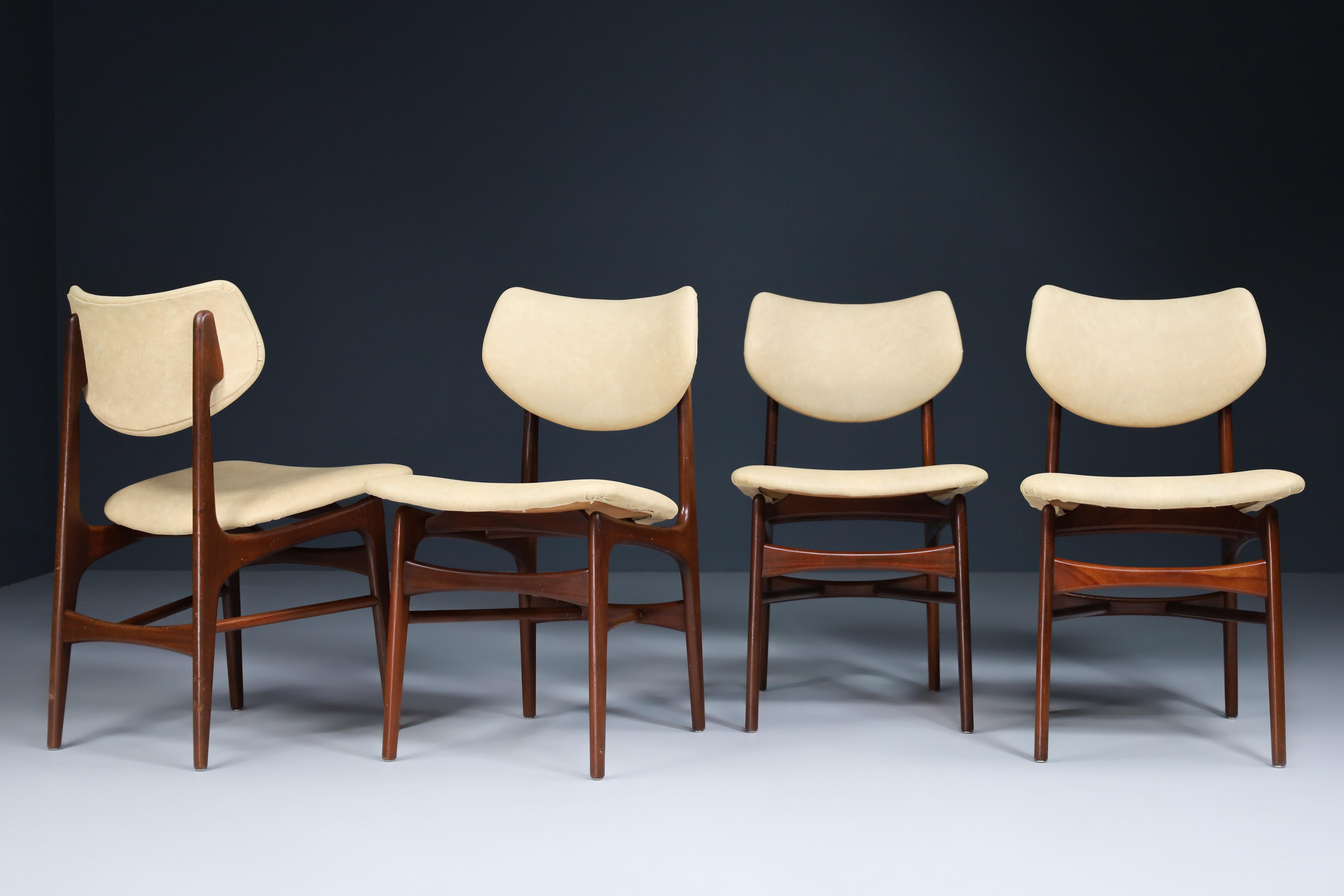 Dutch Louis Van Teeffelen for Wébé Dining Chairs, the Netherlands 1960s For Sale