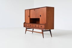 Buffet Louis van Teeffelen en teck Webe Pays-Bas 1960