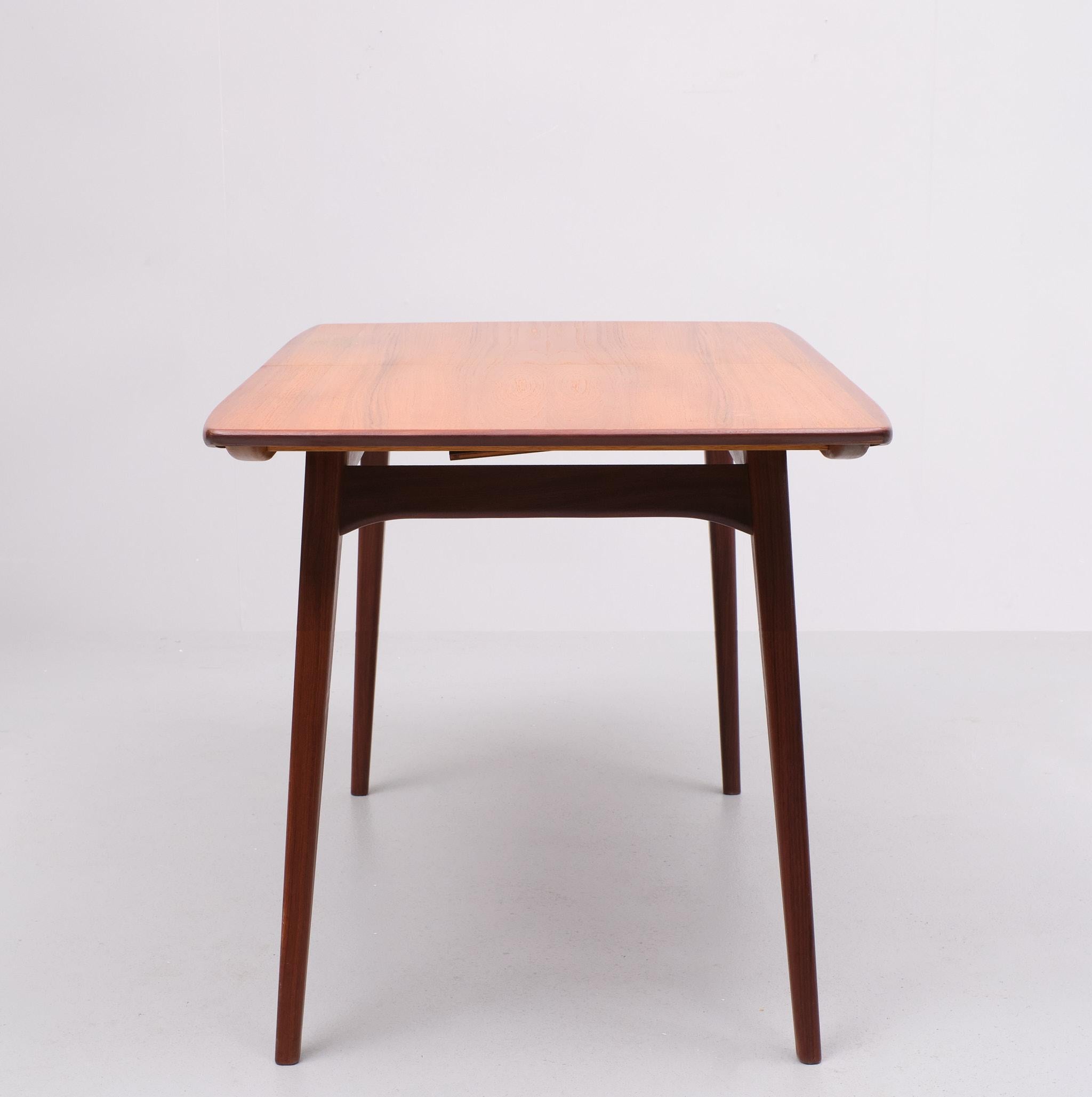 Louis van Teeffelen Teak extendable dining table  1960s  2