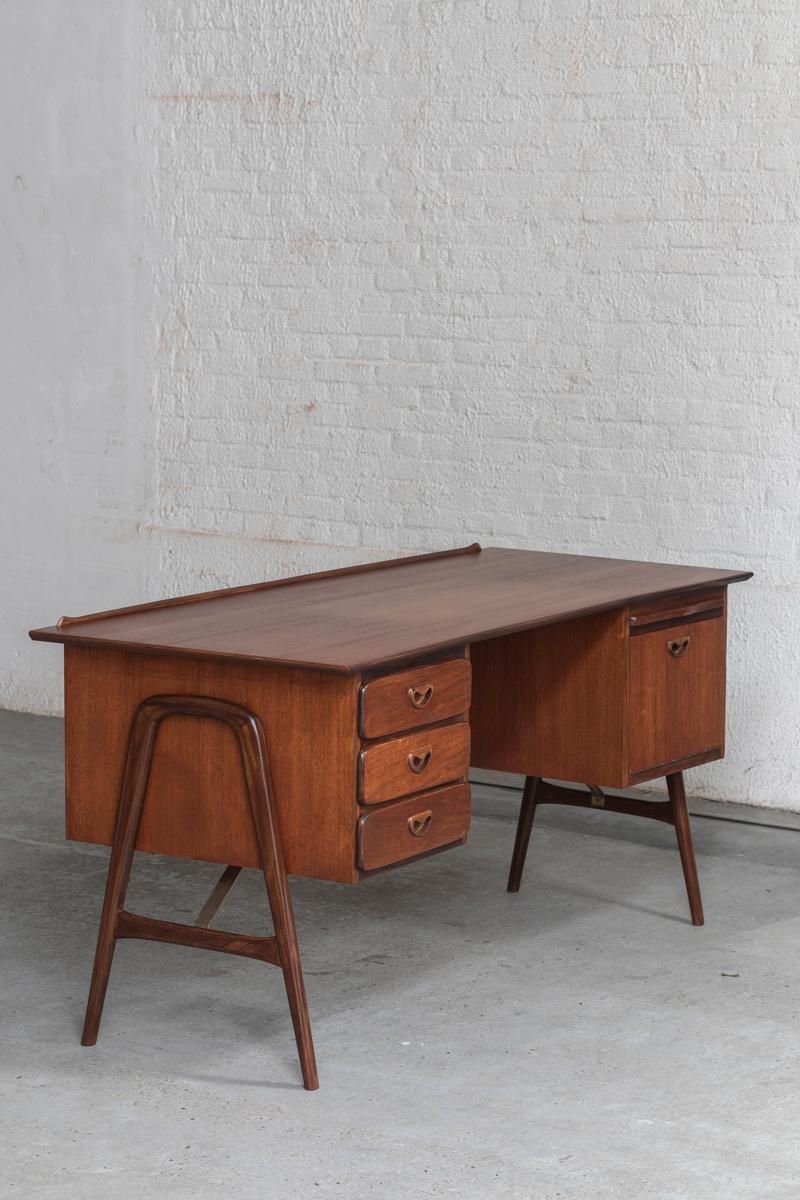 Louis Van Teeffelen Schreibtisch für Wébé, Niederländisches Design, 1960er Jahre 9