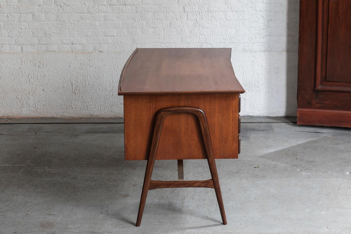 Louis Van Teeffelen Schreibtisch für Wébé, Niederländisches Design, 1960er Jahre 11