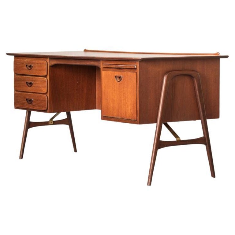 Louis Van Teeffelen Writing Desk for Wébé, Dutch design, 1960s For Sale ...