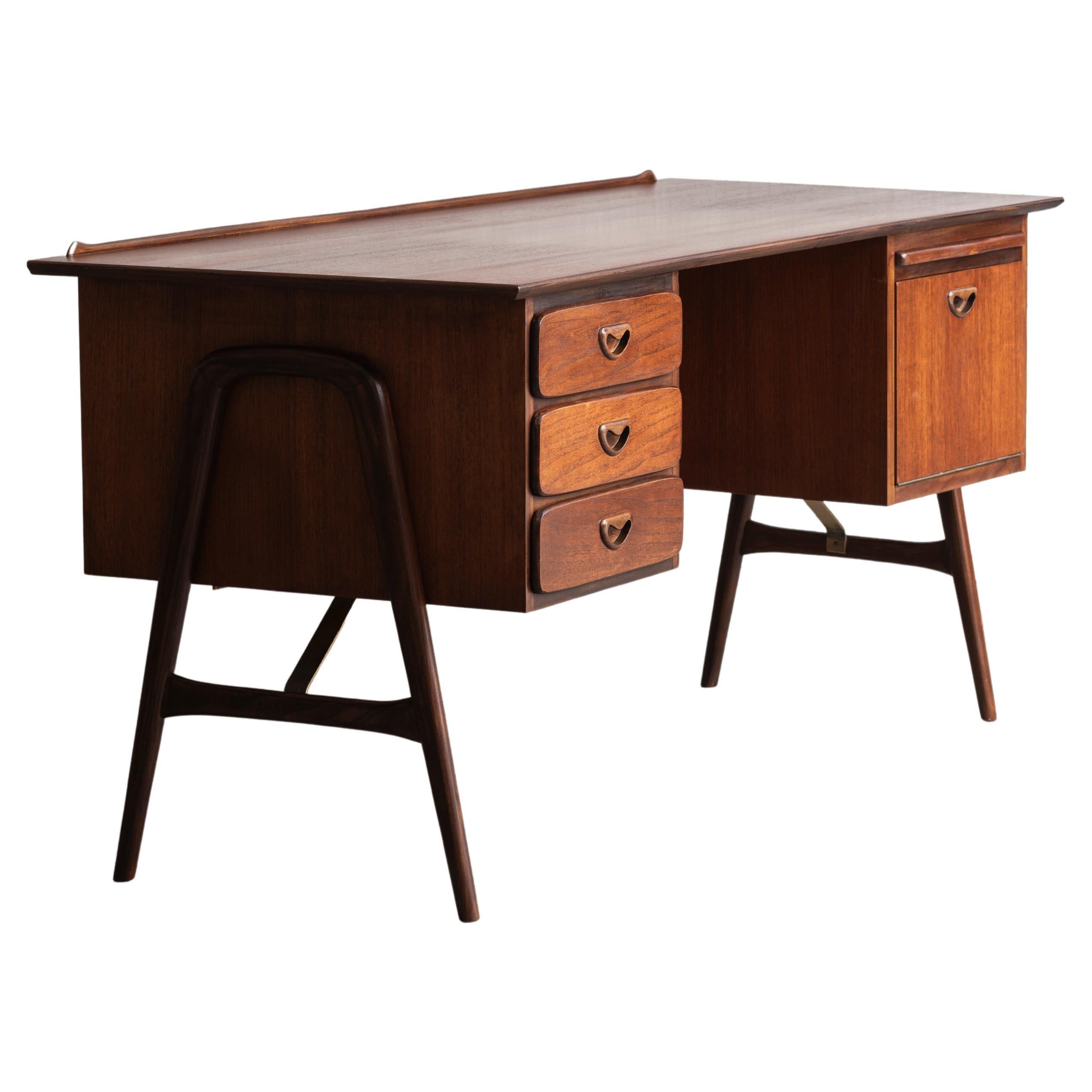 Louis Van Teeffelen Writing Desk for Wébé, Dutch Design, 1960s