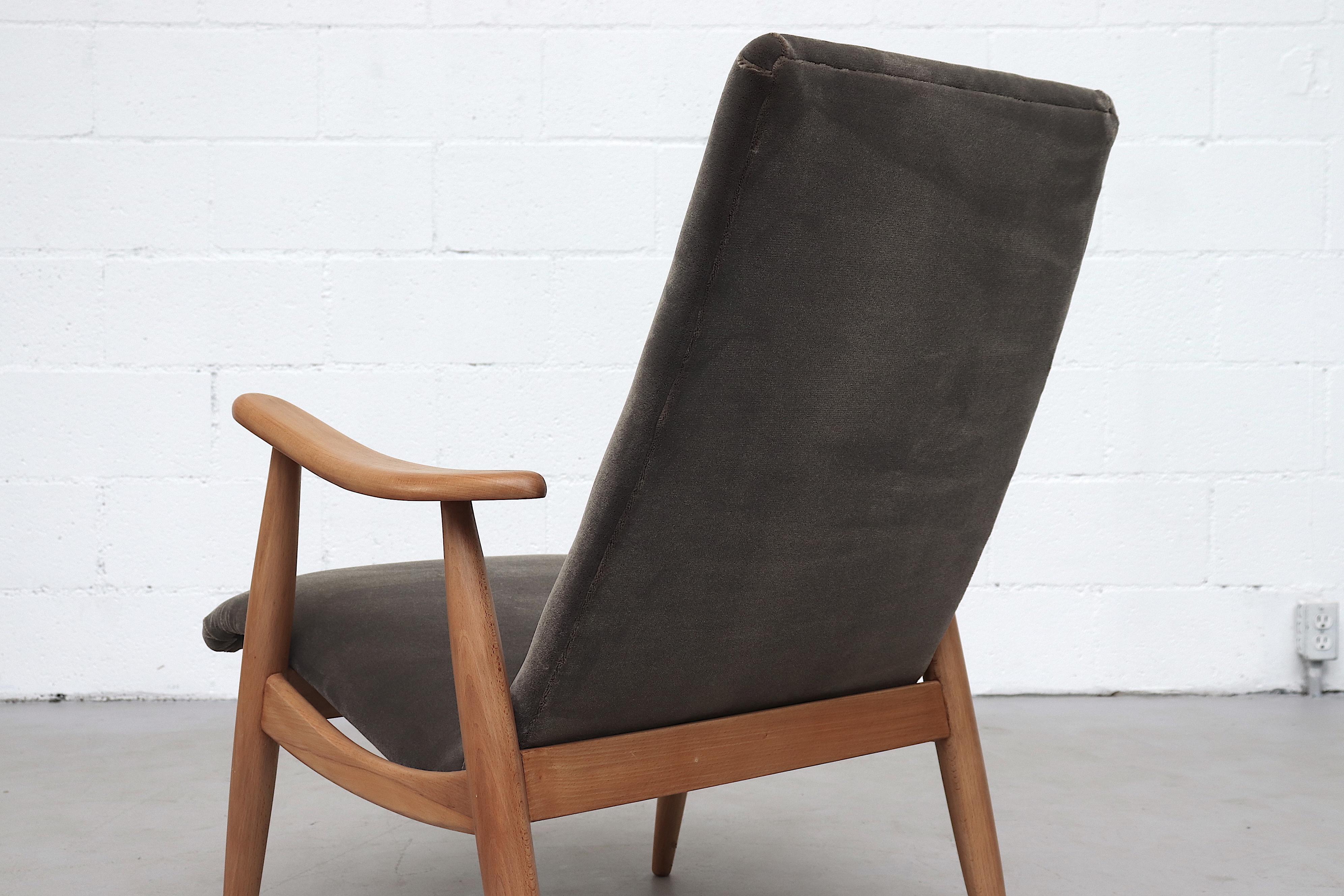 Louis van Teeffelen High Back Teak Framed Lounge Chair In Good Condition In Los Angeles, CA