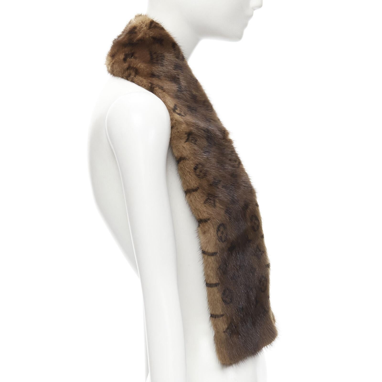 LOUIS VUITTON 100% Vison Mink fur brown monogram print shawl scarf In Excellent Condition For Sale In Hong Kong, NT