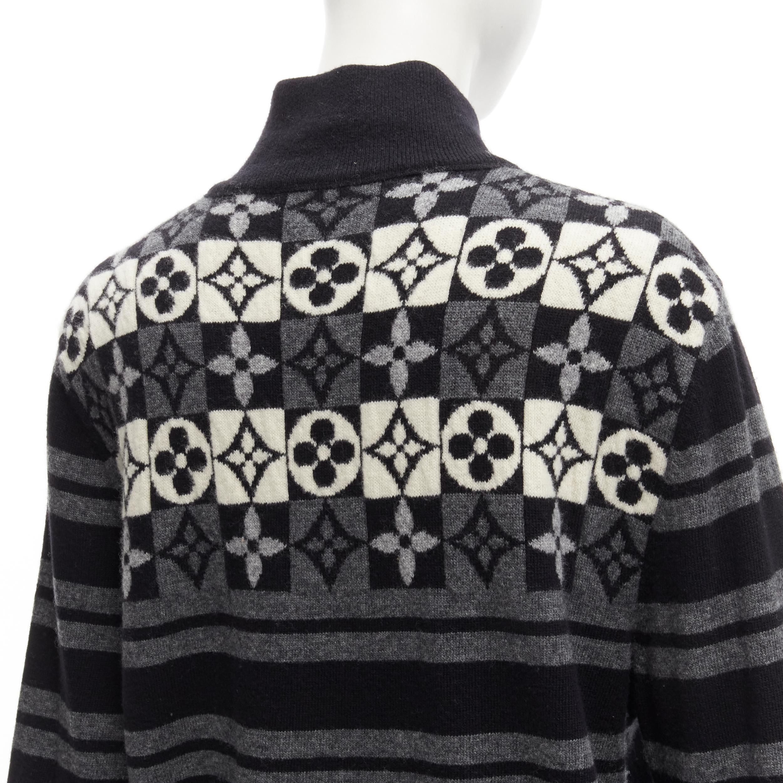 LOUIS VUITTON 100% wool LV floral motive stripe turtle neck knit sweater M In Excellent Condition For Sale In Hong Kong, NT