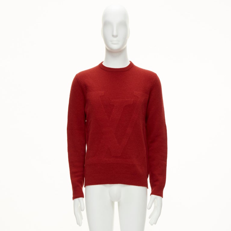 LOUIS VUITTON 100% wool red LV oversized logo long sleeve crew sweater M  For Sale at 1stDibs