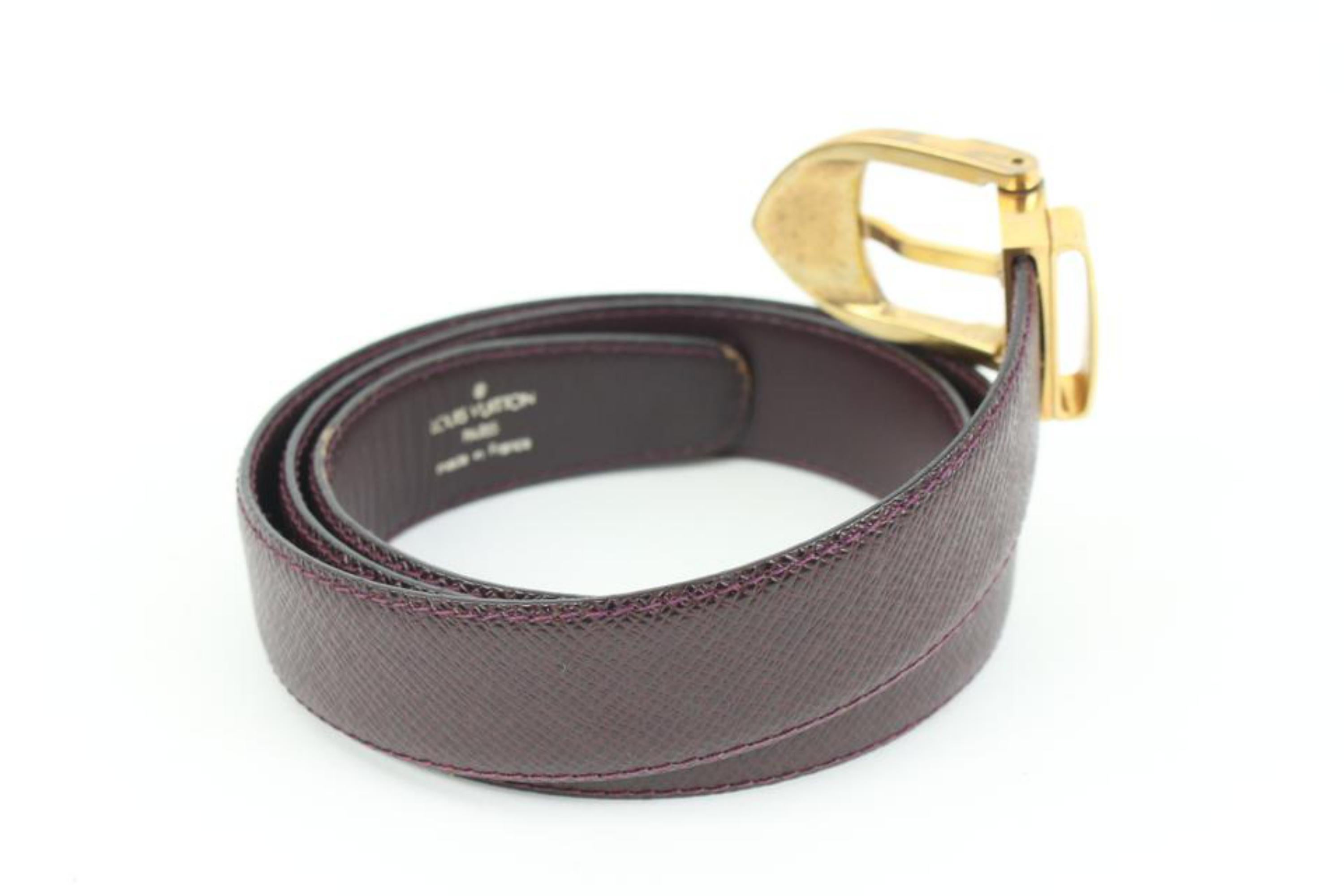 Louis Vuitton 110/44 Bordeaux Taiga Leather Ceinture Belt 96lk412s In Good Condition For Sale In Dix hills, NY