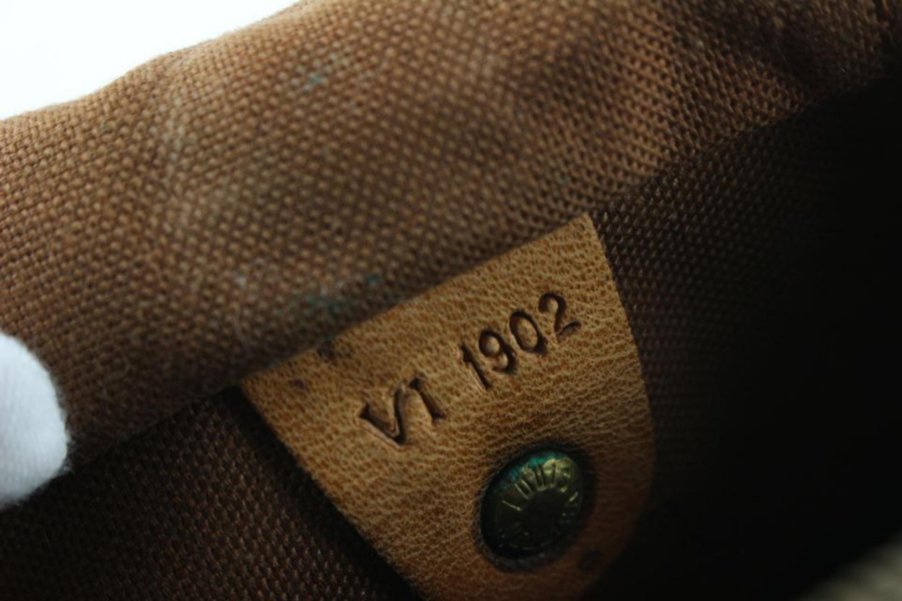 Black Louis Vuitton 1223lv3