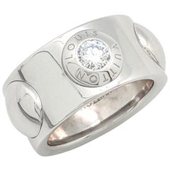 Louis Vuitton 18 Karat White Gold Grand Berg Crew Diamond Ring