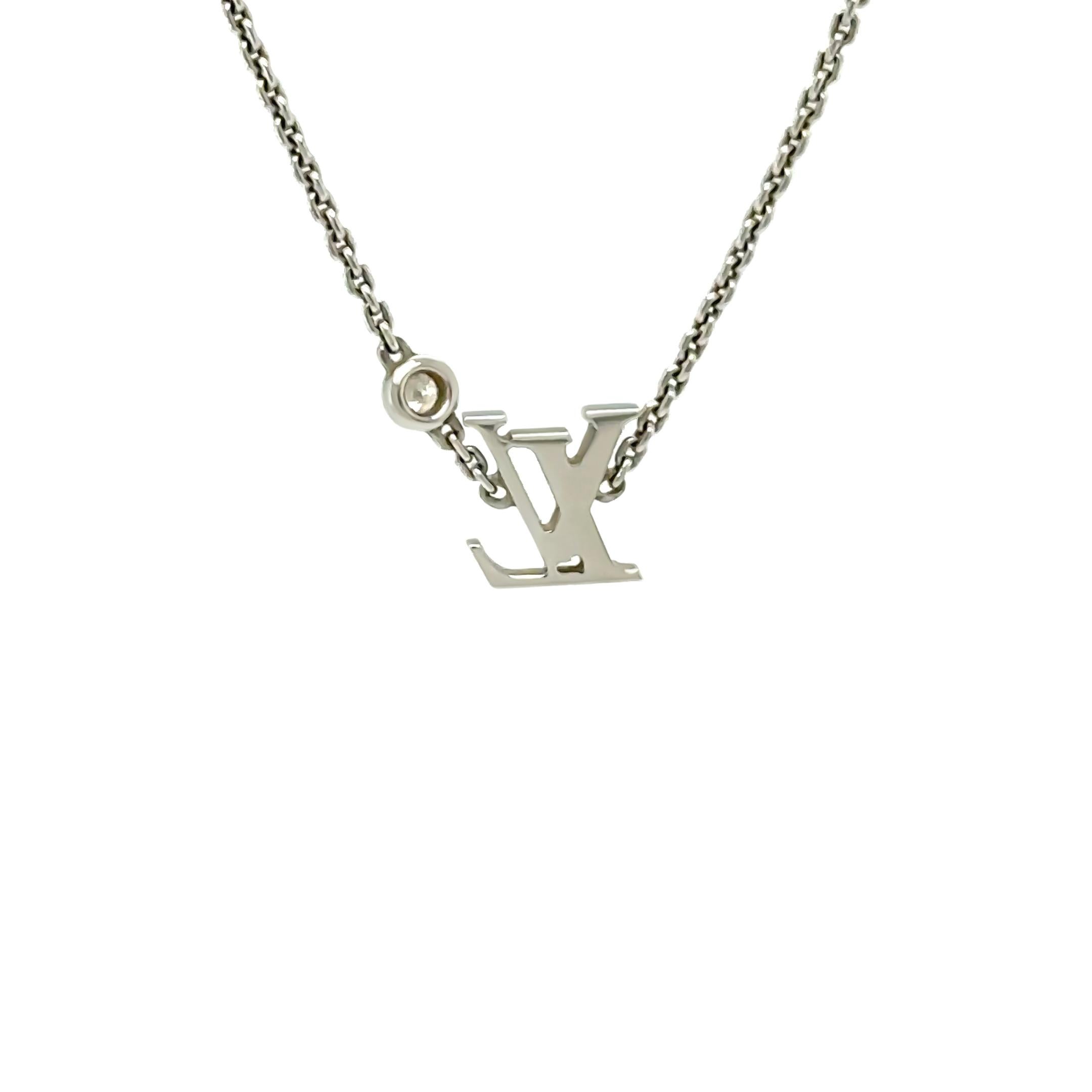 Brilliant Cut Louis Vuitton 18ct White Gold Idylle Blossom Diamond Necklace 4.36g