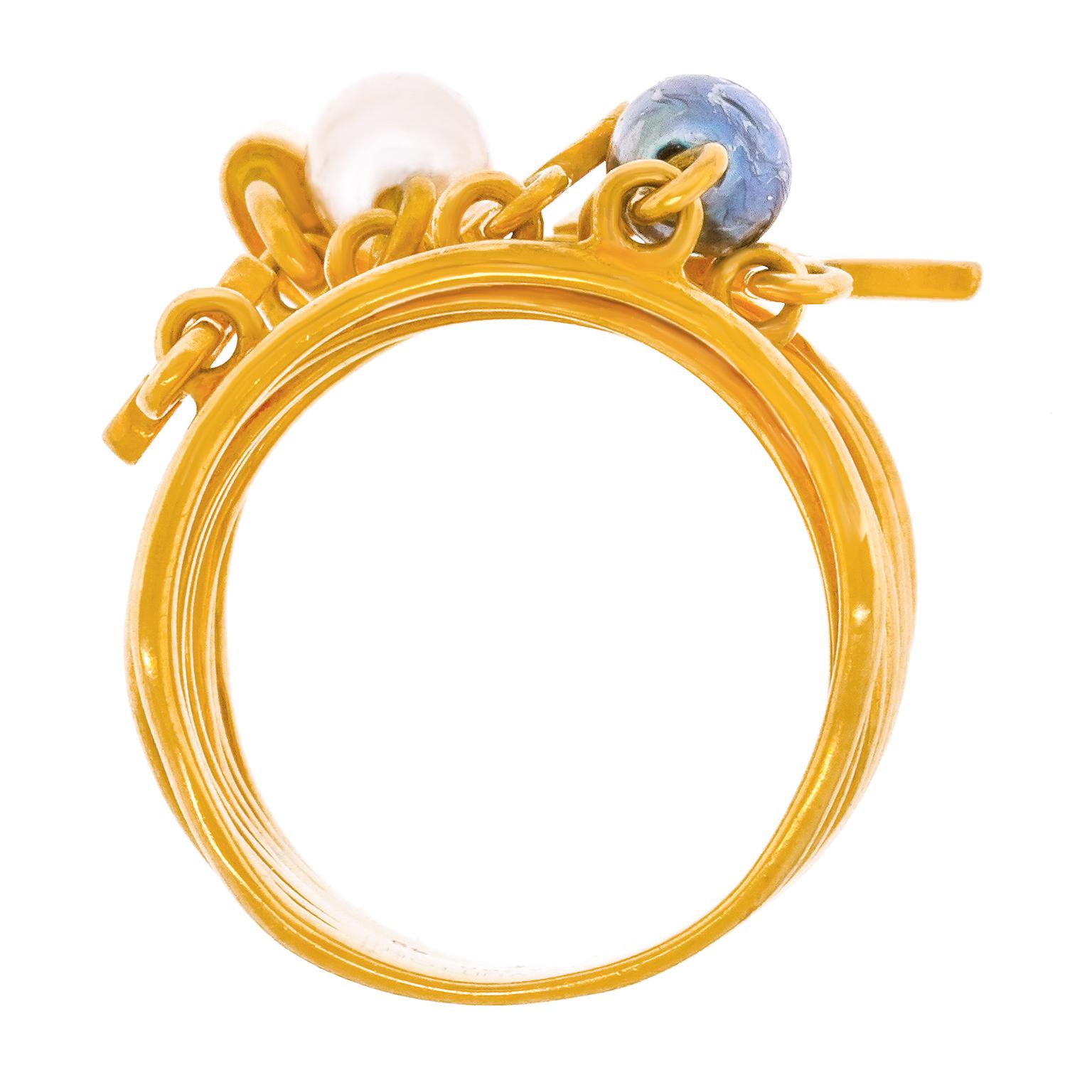 18 Karat Gold-Charm-Ring von Louis Vuitton im Angebot 5