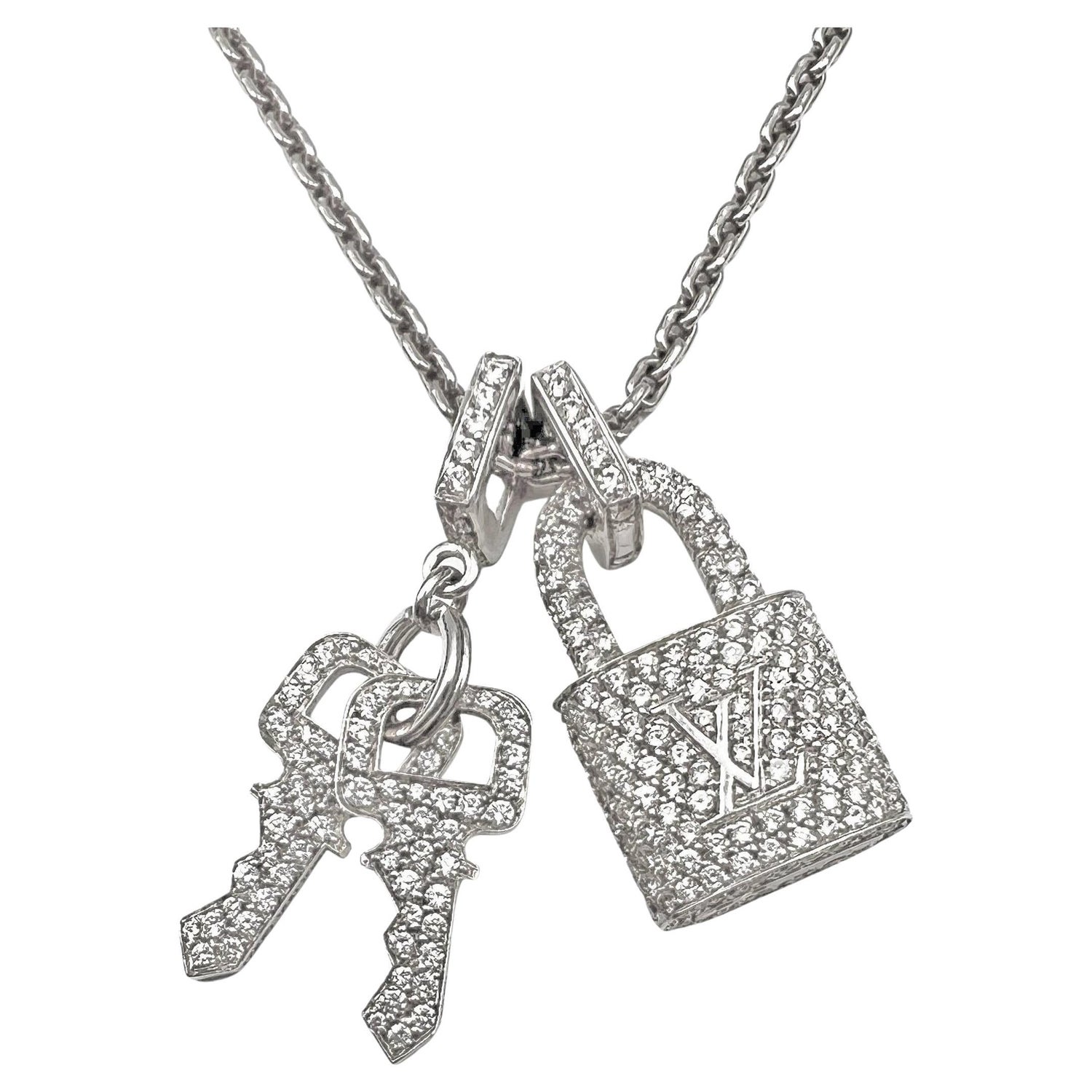 Louis Vuitton LV Edge Cadenas Necklace (Never Worn) Auction