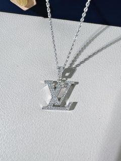 Louis Vuitton 18K White Gold Full Pavé Diamond LV Logo Initials Pendant Necklace