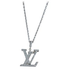 Louis Vuitton 18K White Gold Full Pavé Diamond LV Logo Initials Pendant Necklace