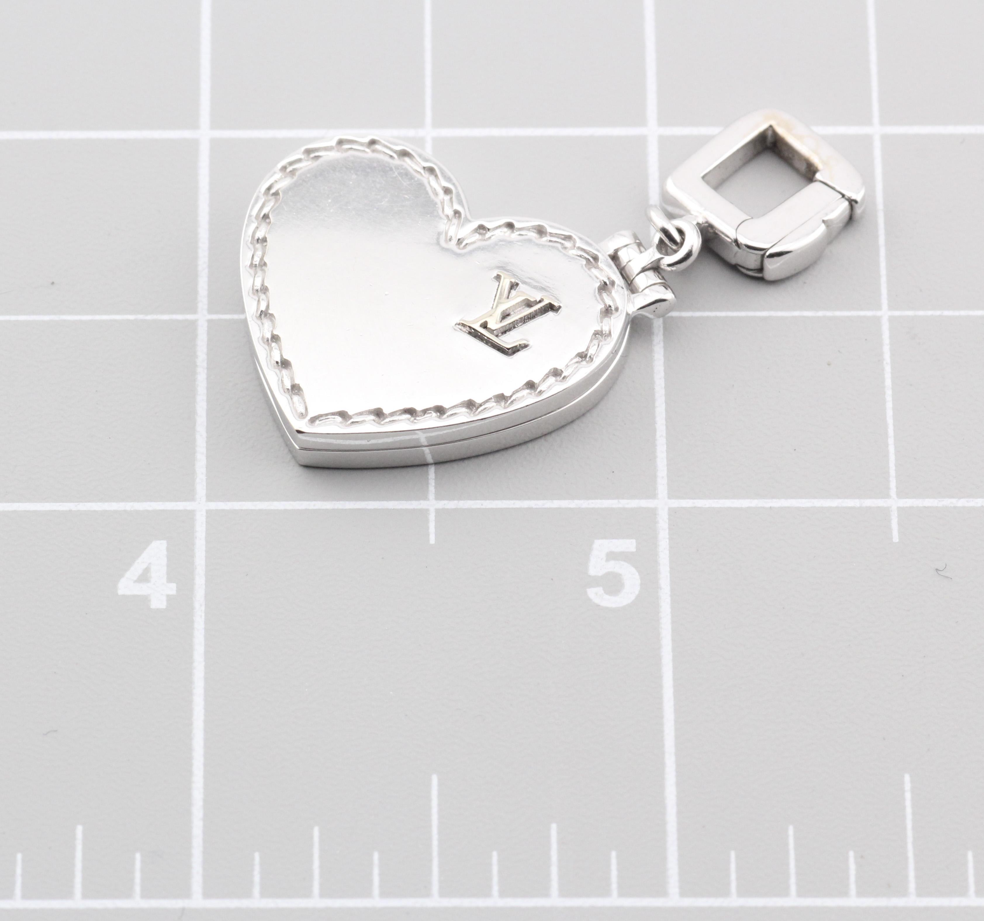 Louis Vuitton 18K White Gold Heart Locket Charm Pendant For Sale 3