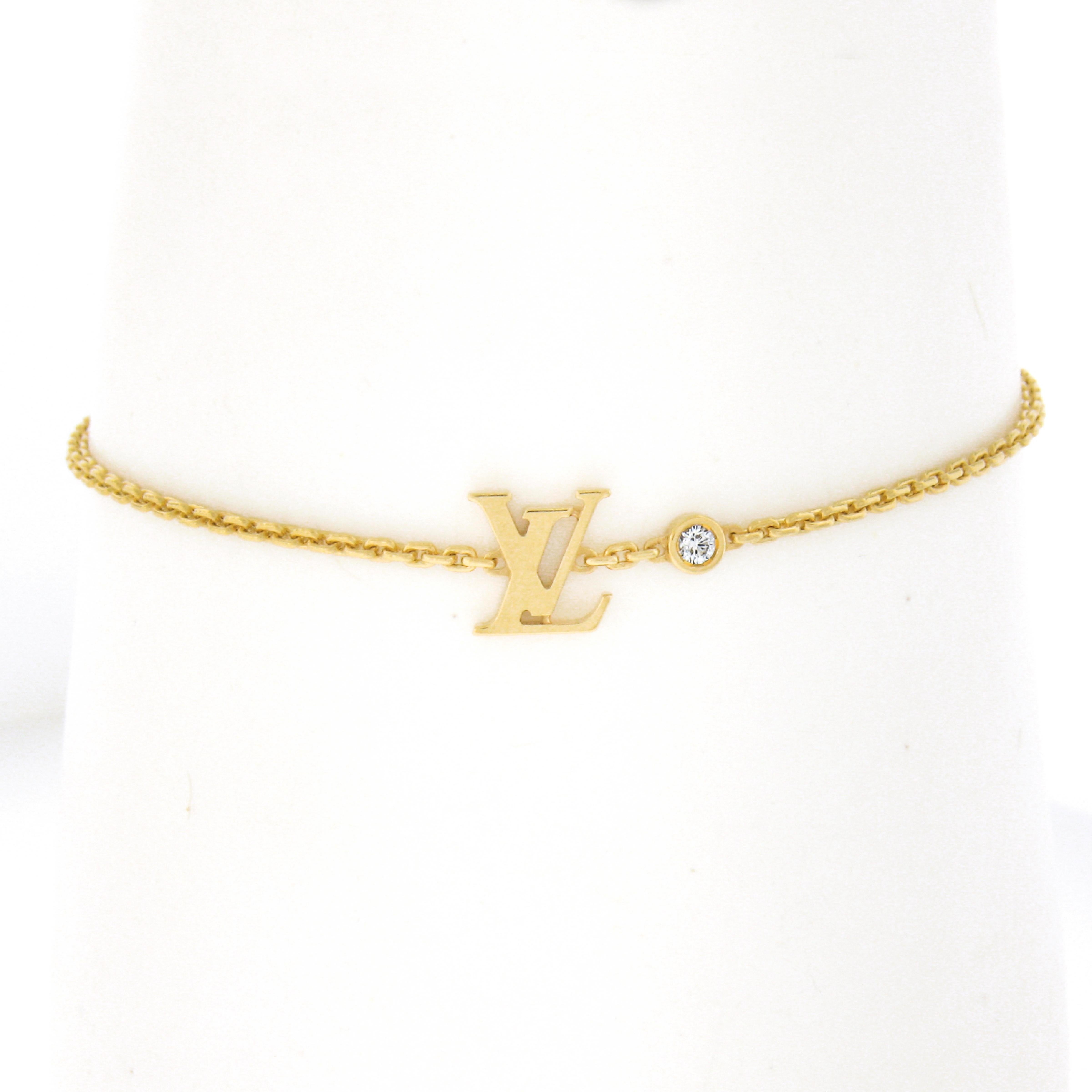 --Stone(s):--
(1) Natural Genuine Diamond - Round Brilliant Cut - Bezel Set - Nice White Color

Material: Solid 18k Yellow Gold
Weight: 3.01 Grams
Chain Type: 1.1mm Cable Link
Chain Length: Adjustable at 6, 6.5 & 6.75 Inches (measured next to a