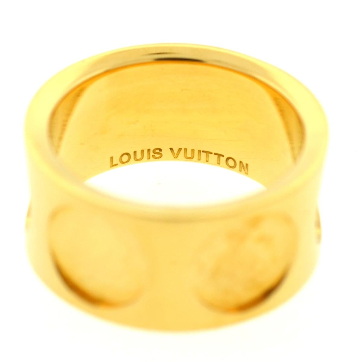 Louis Vuitton 18 Karat Gelbgold Empreinte Band-Ring Damen im Angebot