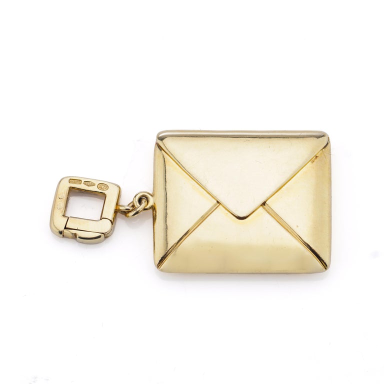 LOUIS VUITTON Love Note Envelope Bag Charm Gold Tone M67400 LV Auth yt199  Golden Metal ref.287651 - Joli Closet