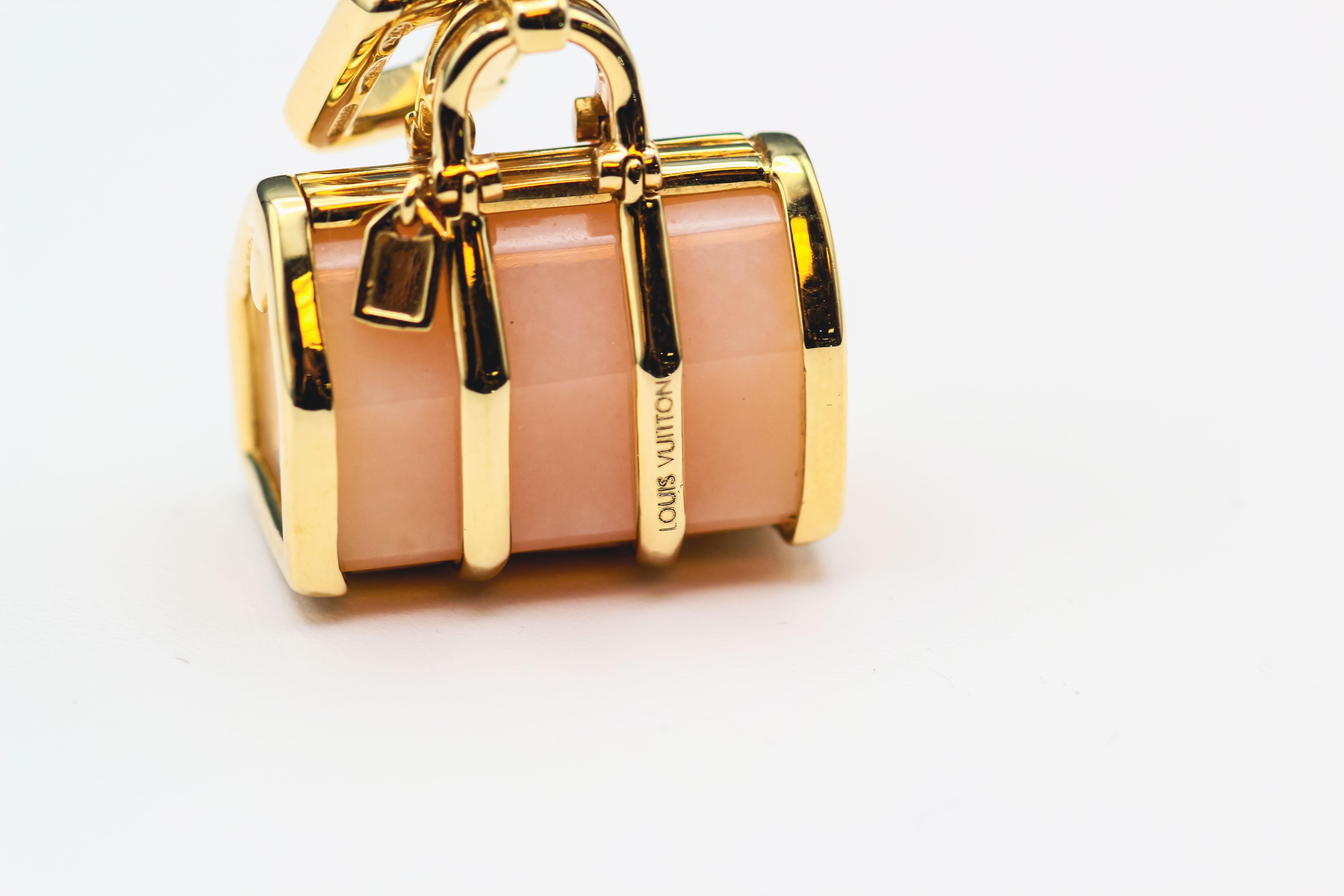 Louis Vuitton 18k Yellow Gold Rose Quartz Keepall Bag Charm Pendant For Sale 2