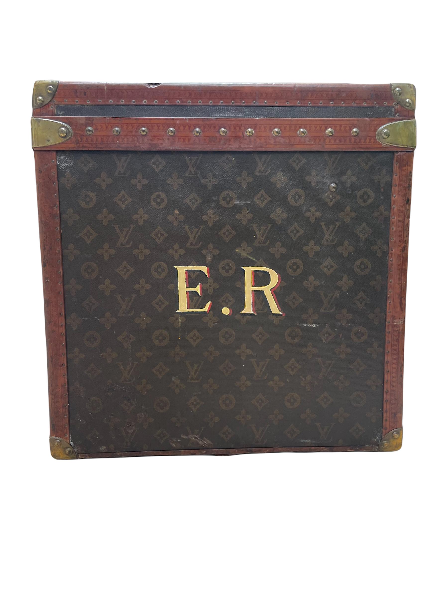Hand-Crafted Louis Vuitton 1920 Hat Trunk
