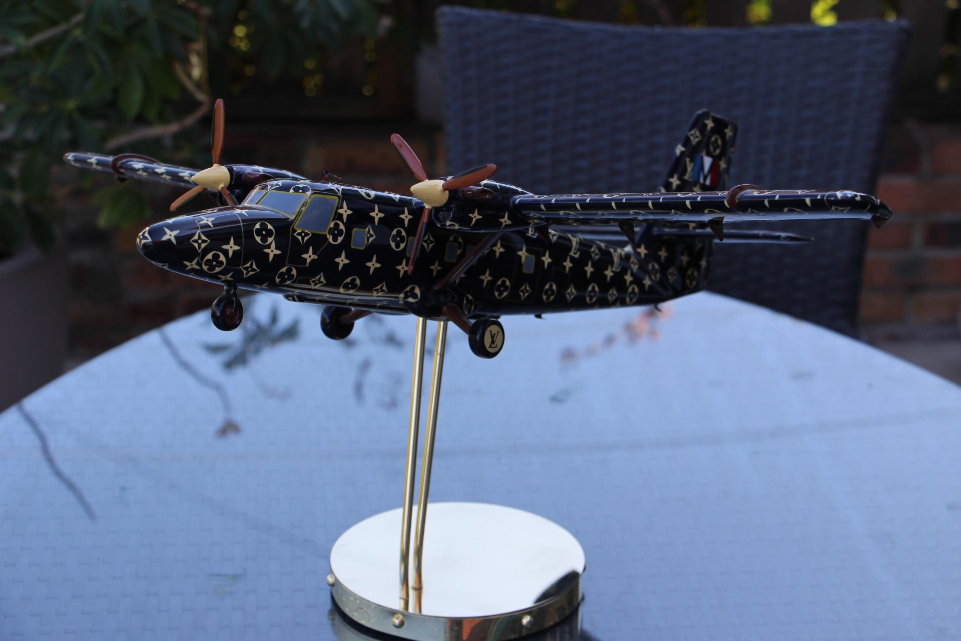 Louis Vuitton 1980 Shop Window Display Airplane Model 4