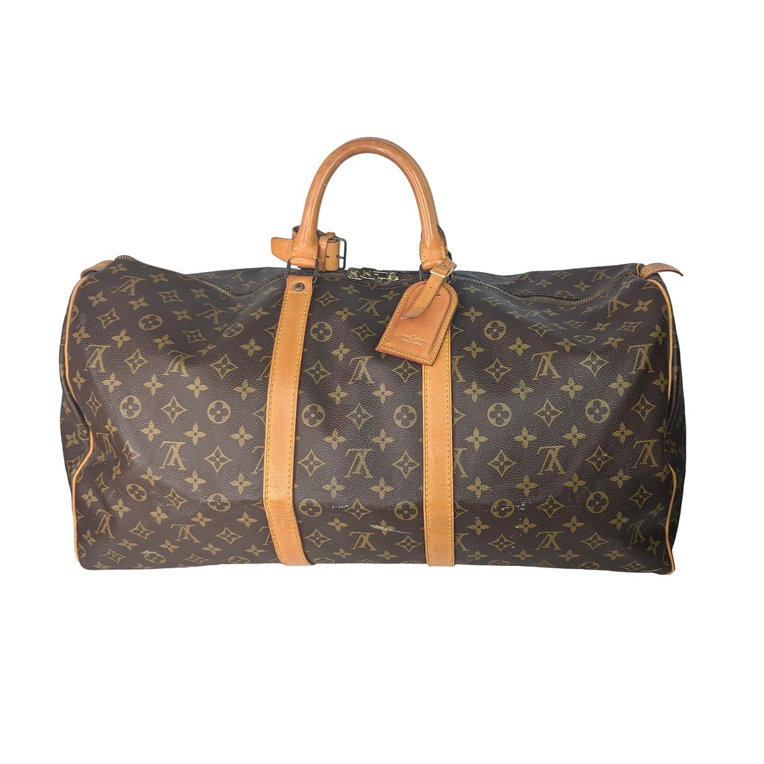 Louis Vuitton 1984 Monogram Canvas Keepall 55 Bag In Good Condition For Sale In Scottsdale, AZ