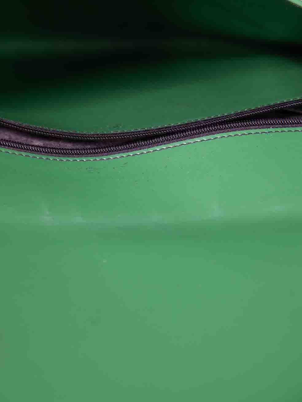 Louis Vuitton 1991 Green Epi Leather Large Clutch Bag For Sale 1
