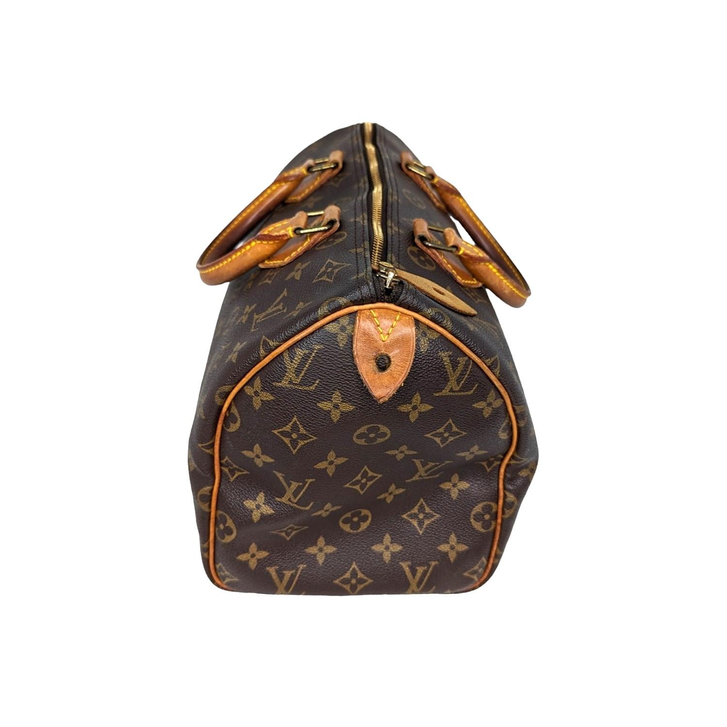 Women's or Men's Louis Vuitton 1991 Monogram Canvas Speedy 30 Bag