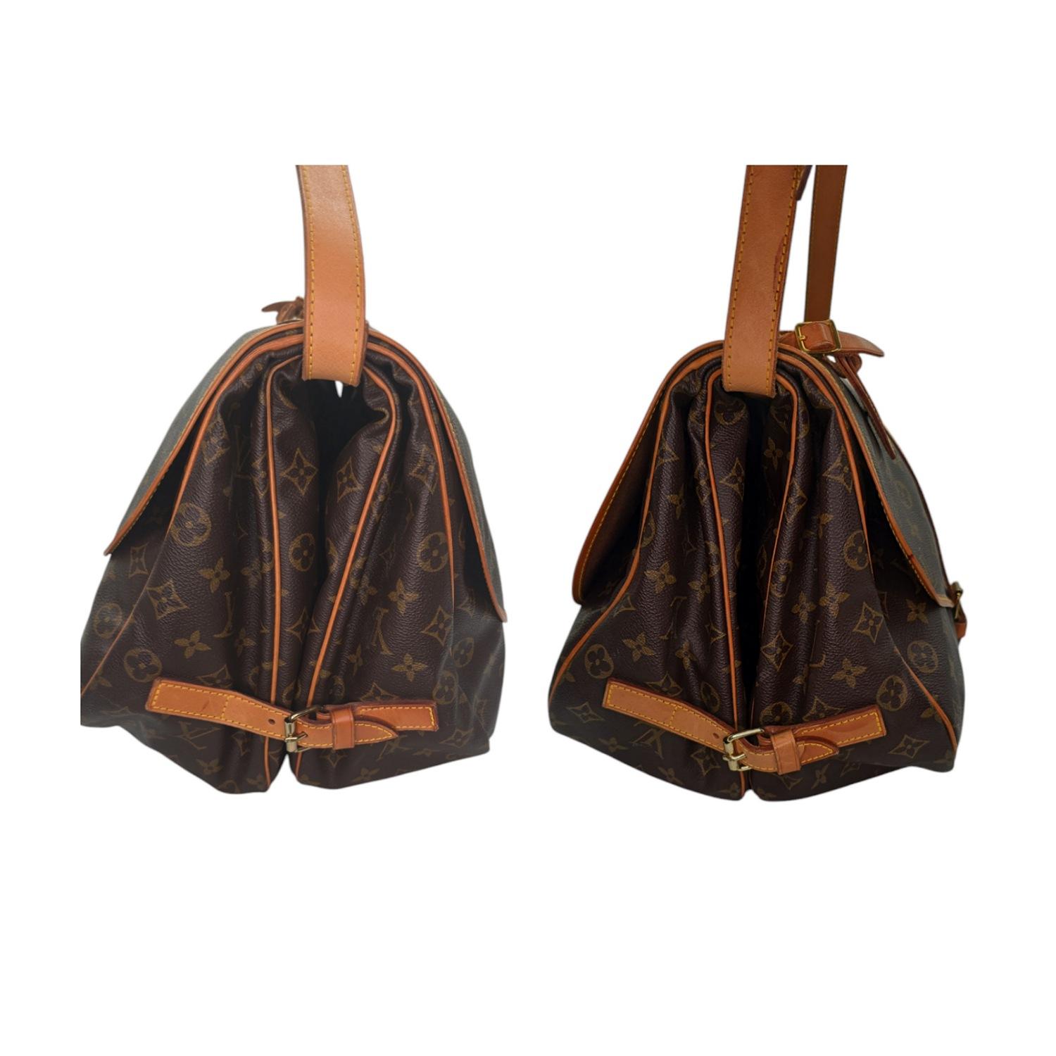 Louis Vuitton 1992 Monogram Canvas Saumur Bag 30 In Good Condition For Sale In Scottsdale, AZ