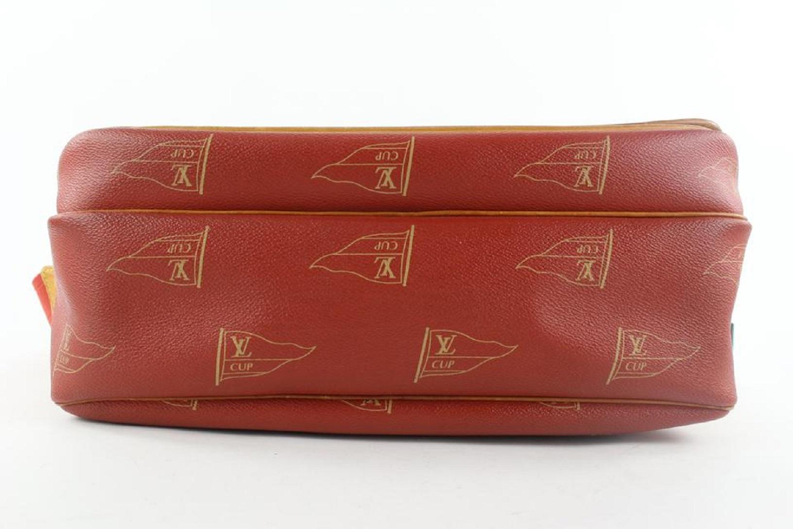 Women's Louis Vuitton 1995 LV Cup Red Bosphore Calvi Messenger Crossbody Bag 234lvs56 For Sale