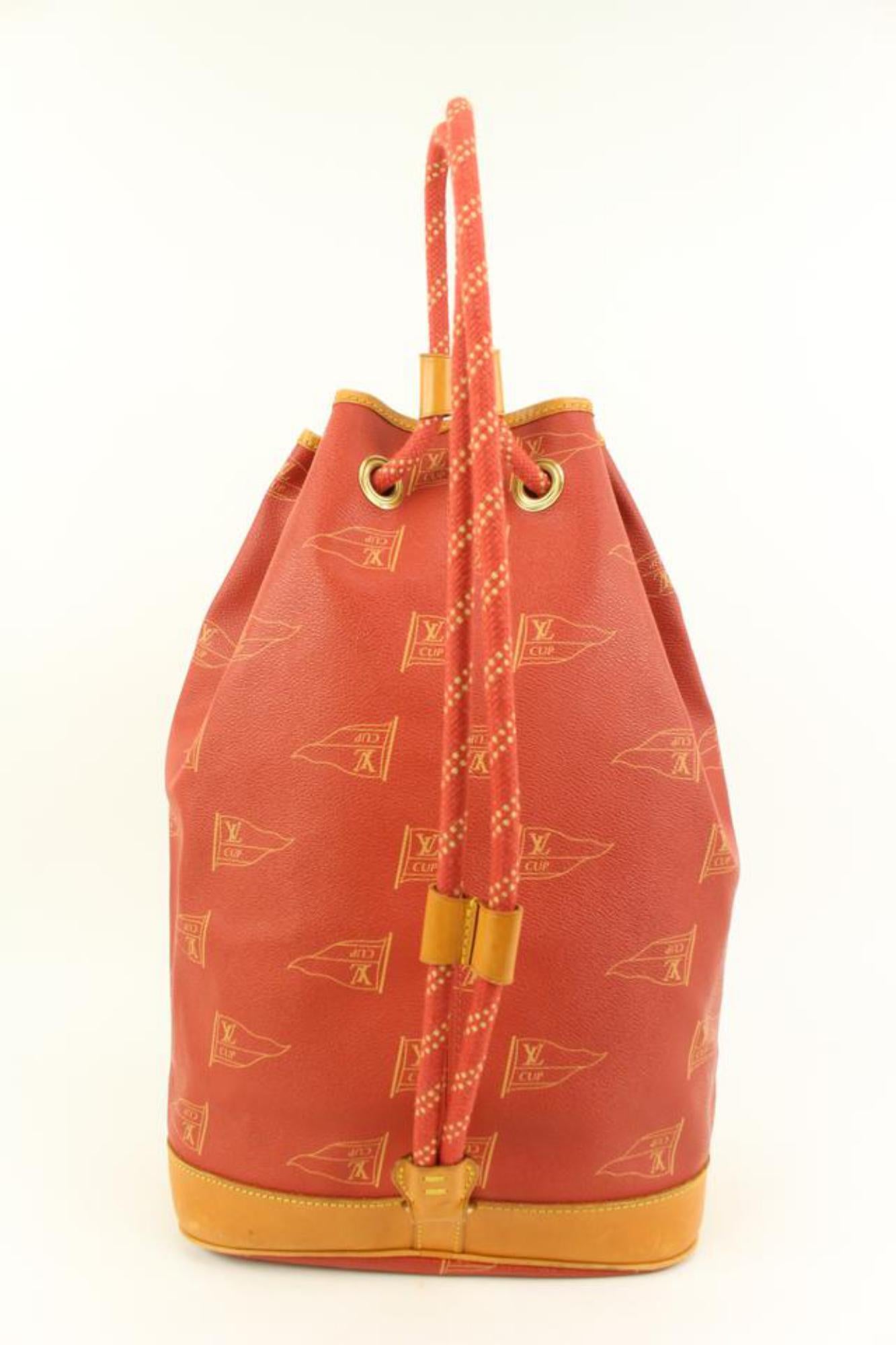 Women's Louis Vuitton 1995 Red LV Cup Saint Tropez Drawstring Bucket Hobo Bag 63lk38s