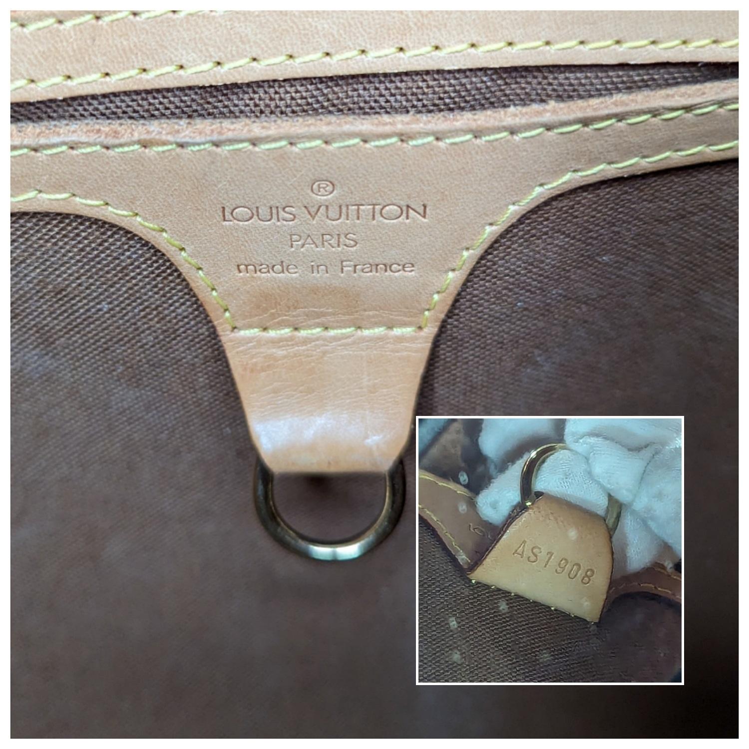 Louis Vuitton 1998 Monogram Ellipse MM Handbag For Sale 3