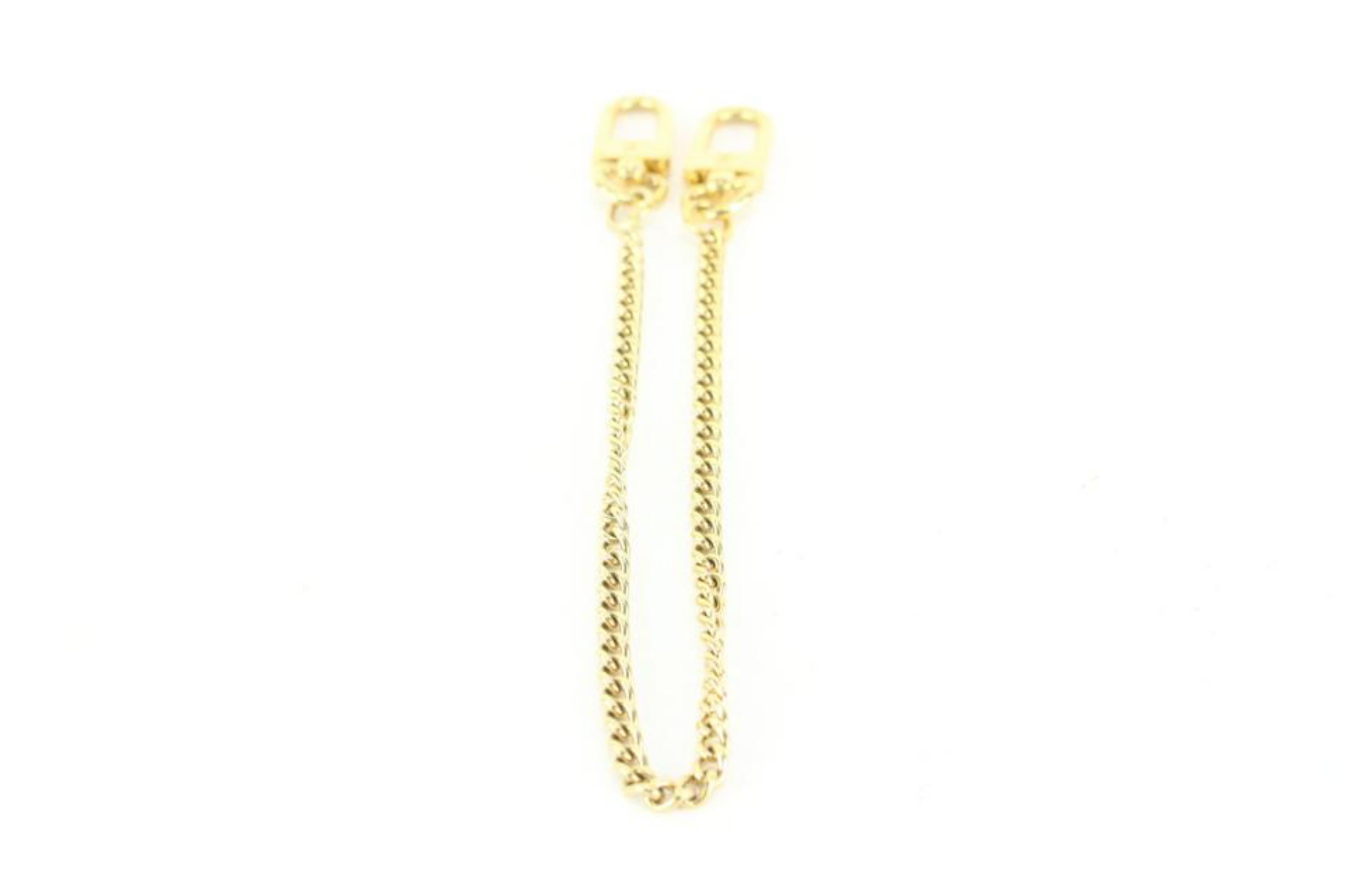 Louis Vuitton 1Gold Twin Hook Chain Strap 0lz59s In Good Condition In Dix hills, NY