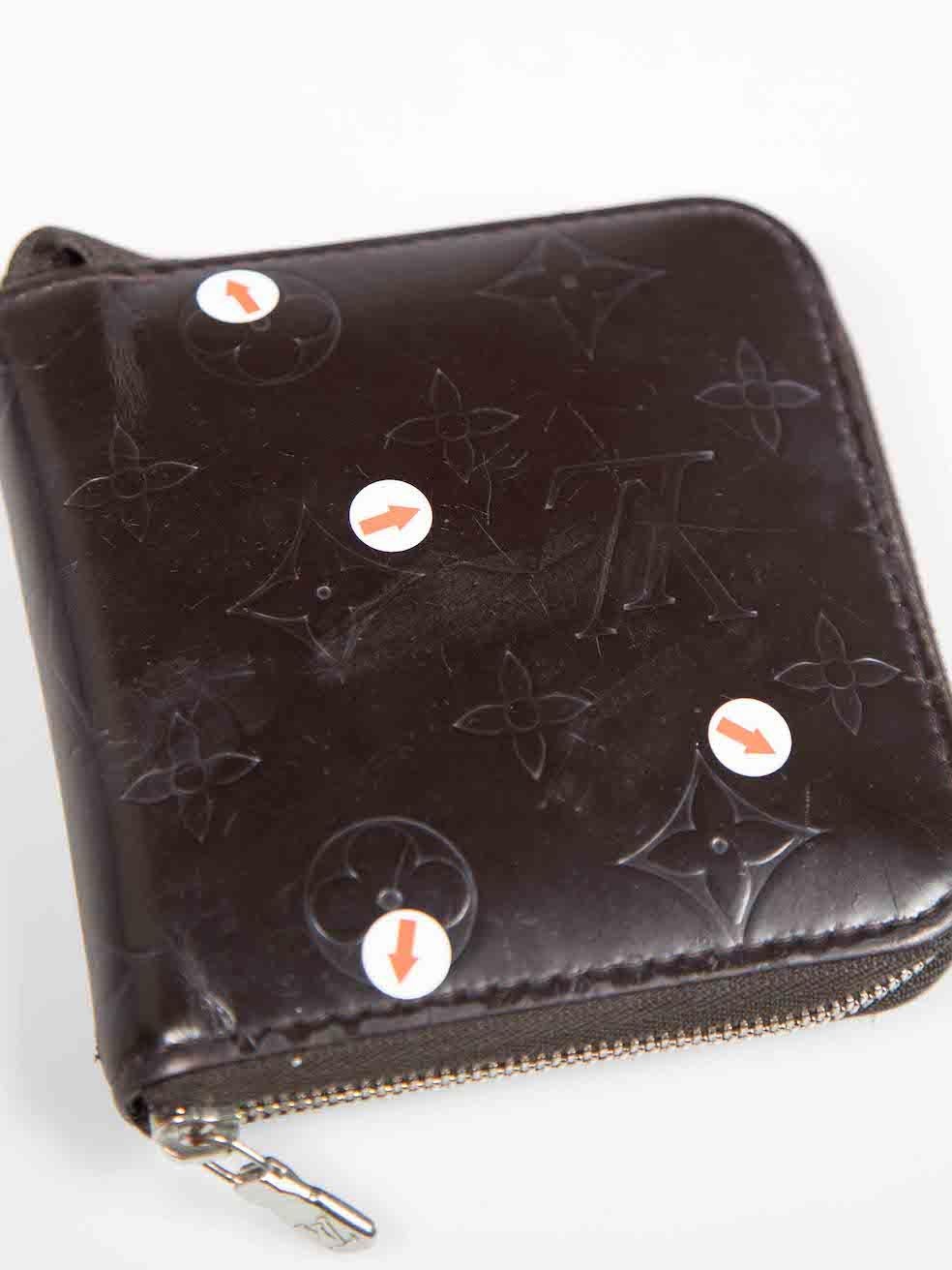 Louis Vuitton 2003 Brown Leather Monogram Zippy Wallet 3