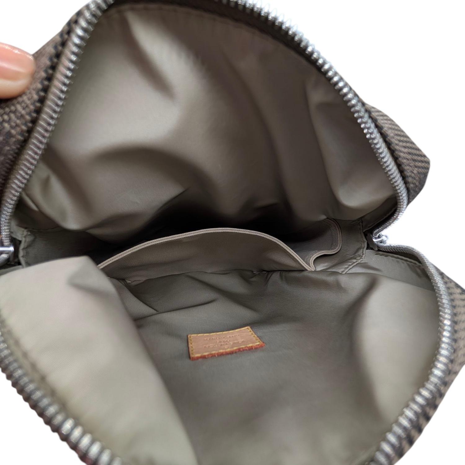 Louis Vuitton 2005 Damier Geant Citadin Canvas Messenger PM im Angebot 3