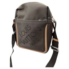 Louis Vuitton 2005 Damier Geant Citadin Canvas Messenger PM