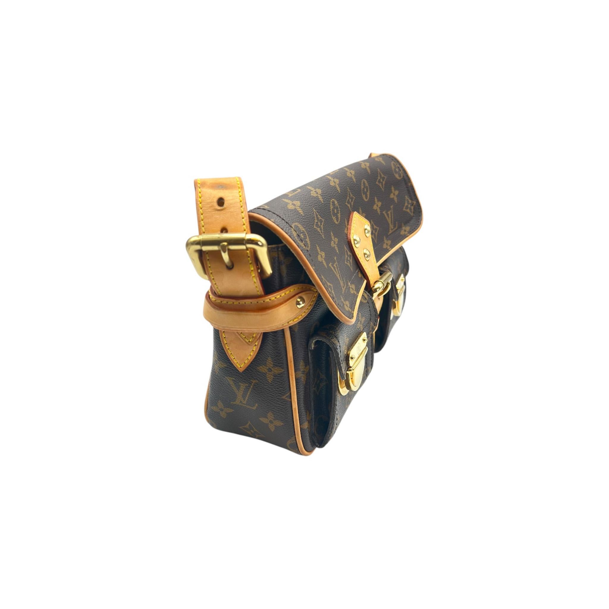 Bolso de hombro Louis Vuitton 2005 Monograma Hudson PM en Bueno estado para la venta en Scottsdale, AZ