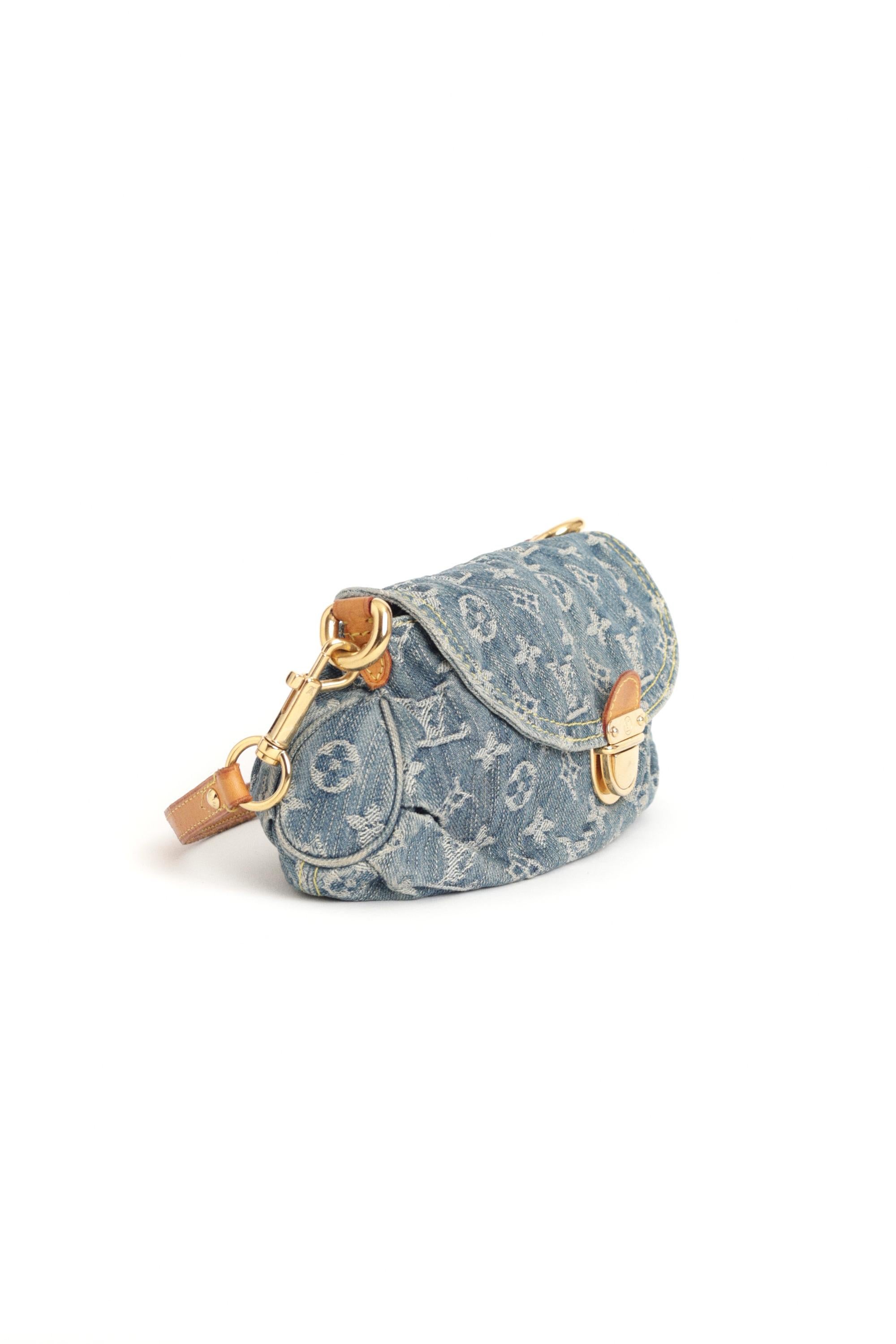 Louis Vuitton Monogram Denim Pleaty Handbag - 2 For Sale on
