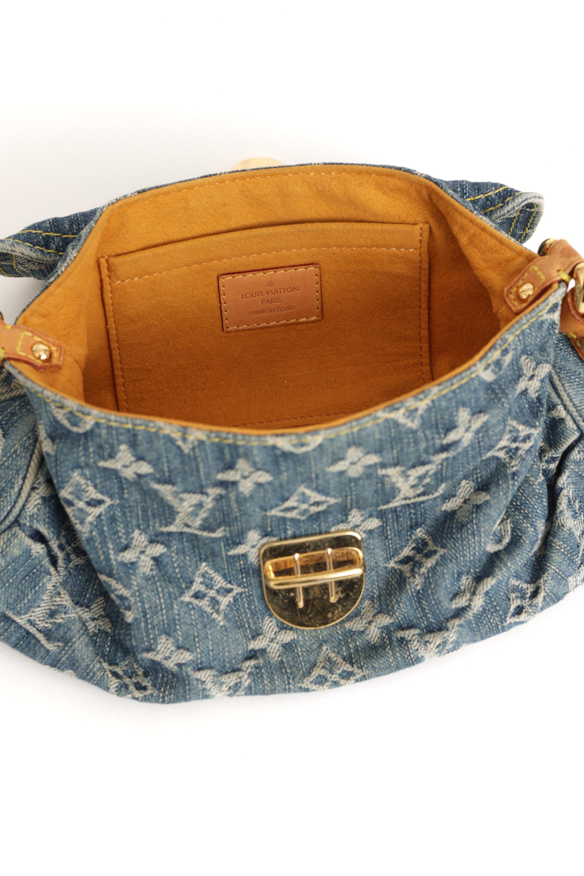 Women's or Men's Louis Vuitton 2006 Blue Denim Pleaty Bag