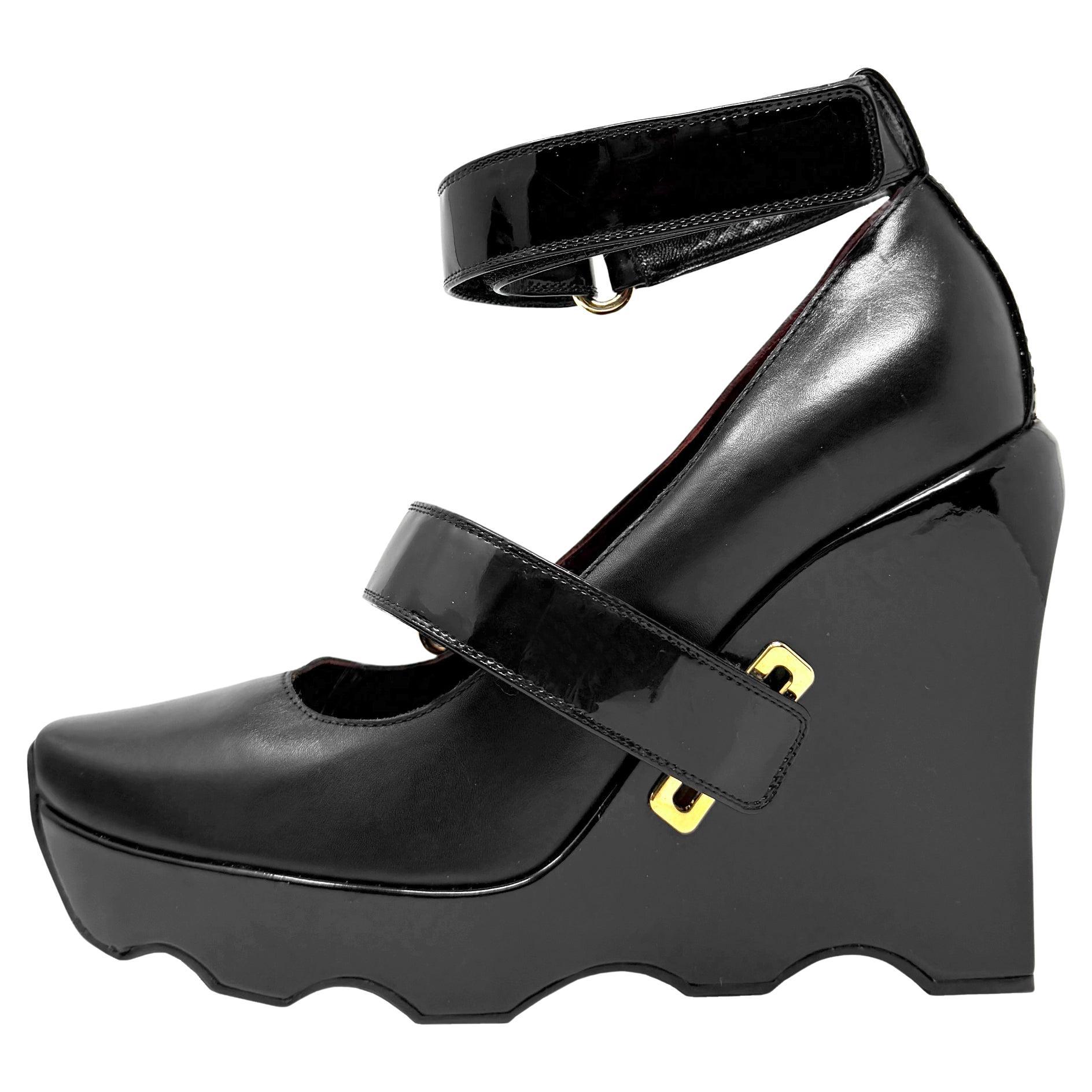 Do people still wear Marc Jacobs?