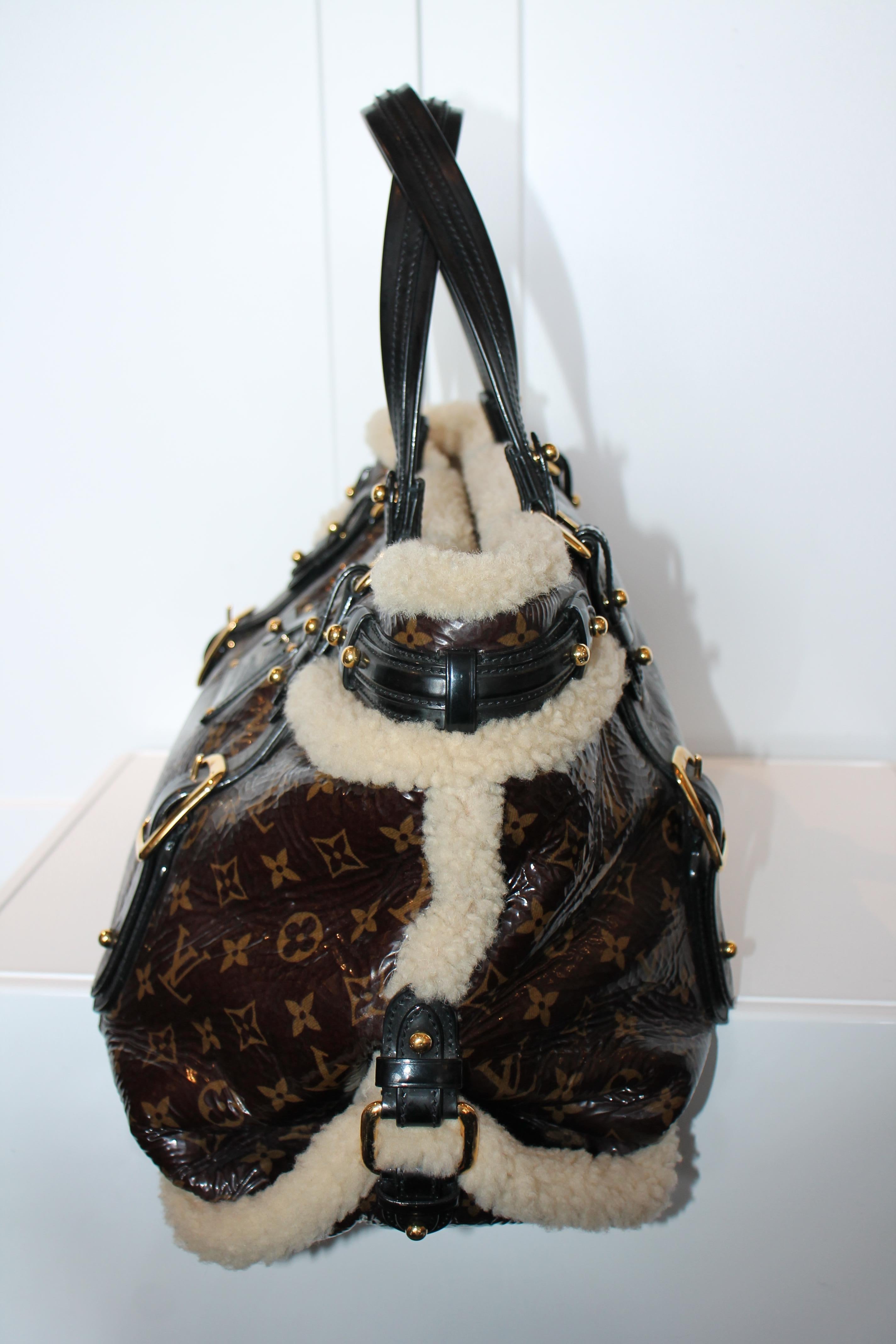 Black Louis Vuitton 2007 Limited Edition Shearling Storm Bag For Sale
