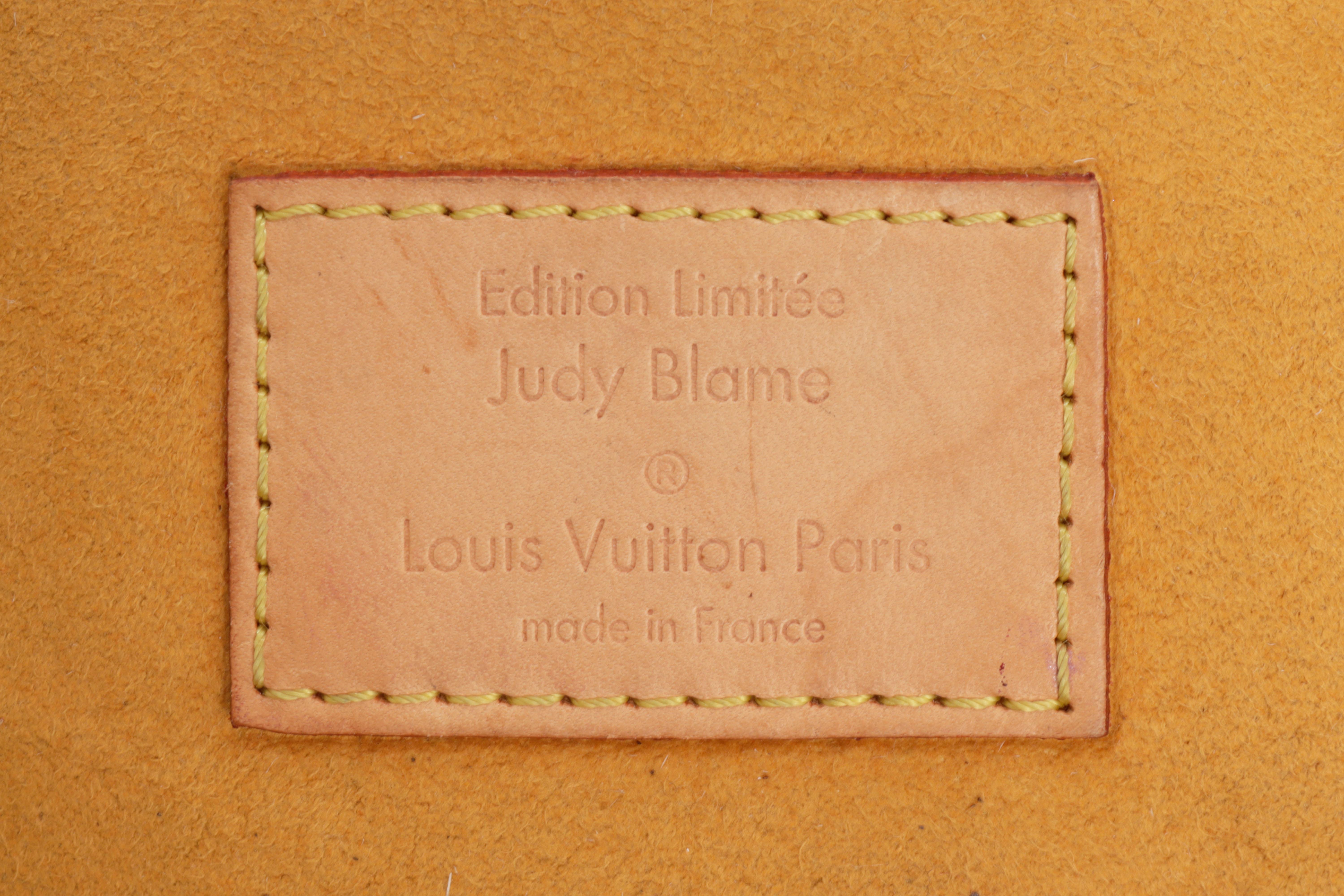 Louis Vuitton 2008 Limited Edition Judy Blame Mini Pleaty Raye Bag in Blue Denim For Sale 13