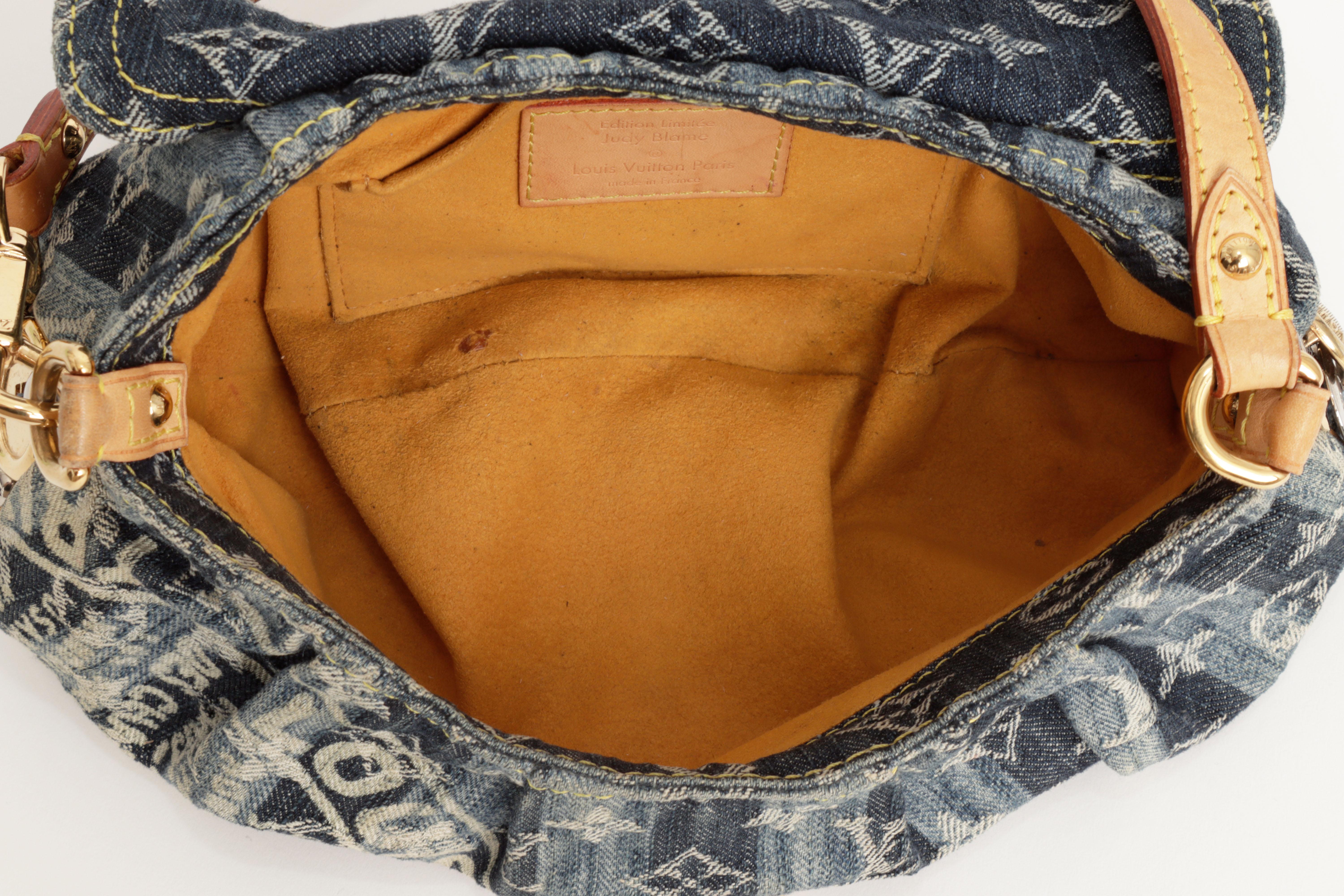 Louis Vuitton 2008 Limited Edition Judy Blame Mini Pleaty Raye Bag in Blue Denim For Sale 14