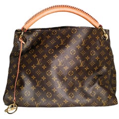 Louis Vuitton 2010 Monogram Canvas Artsy Hobo