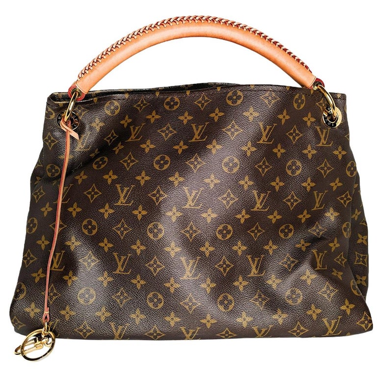 Louis Vuitton Key Bell XL Handbag Vachetta Leather Neutral 21664017
