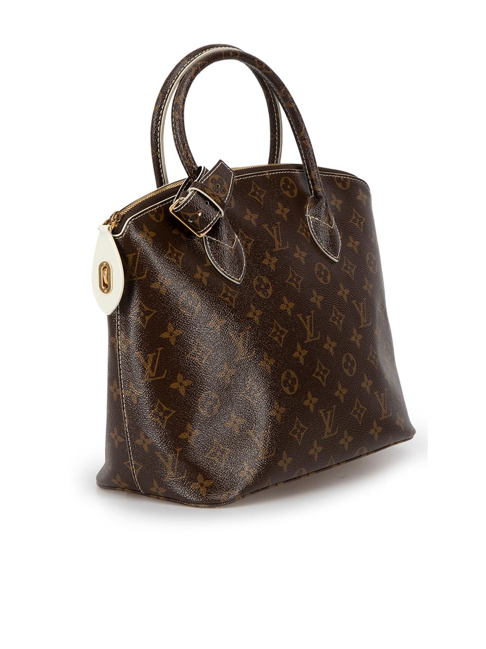 CONDITION is Never Worn. No visible wear to bag is evident on this used Louis Vuitton designer resale item. This item comes with original dust bag.



Details


2011

Brown

Coated canvas

Medium handbag

Signature LV monogram pattern

2x Rolled top