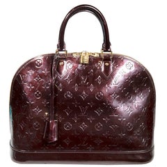 Louis Vuitton 2011 Purple Patent Leather Monogram Amarante Vernis Alma GM