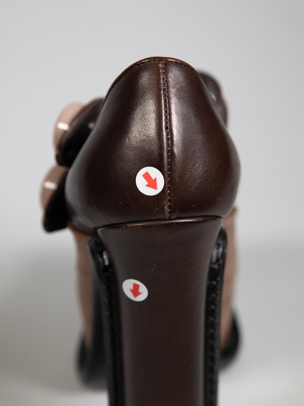 Louis Vuitton 2012 Runway Brown Ostrich Pumps Size IT 36.5 2